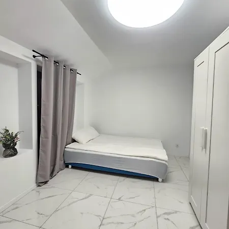 아파트 Zagrodnicza Modern House