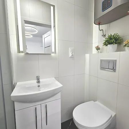 아파트 Zagrodnicza Modern House