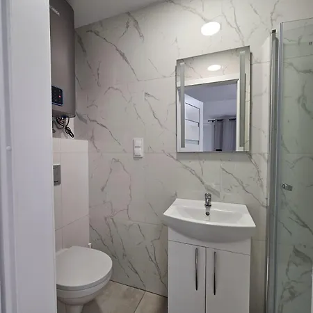 아파트 Zagrodnicza Modern House *