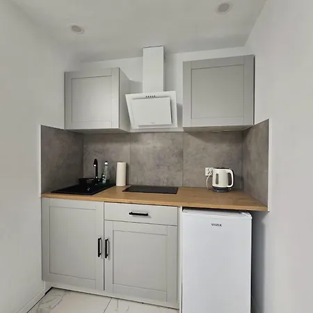 아파트 Zagrodnicza Modern House *